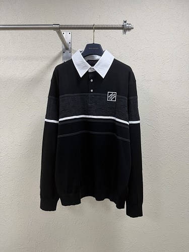 Sweater from Scarlettluxury