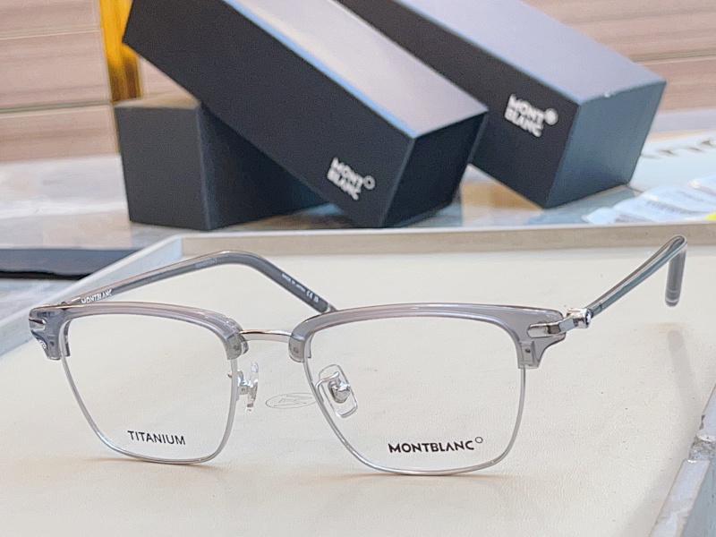 Glasses from Scarlettluxury