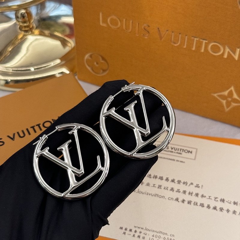 Earrings from Scarlettluxury