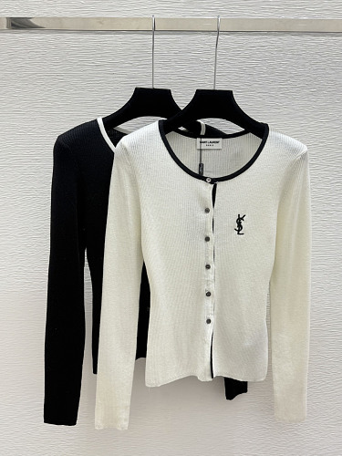 Sweater from Scarlettluxury
