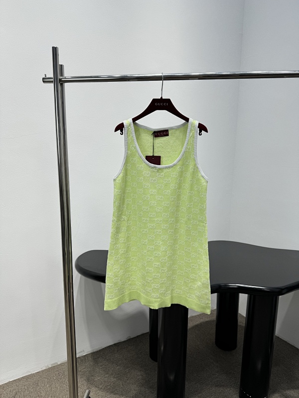 Sweater from Scarlettluxury