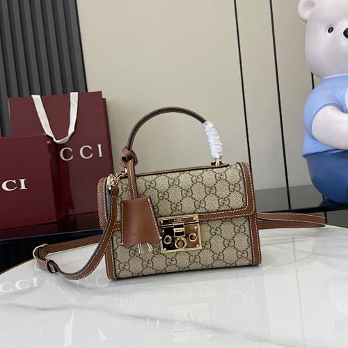 Crossbody bag from Scarlettluxury