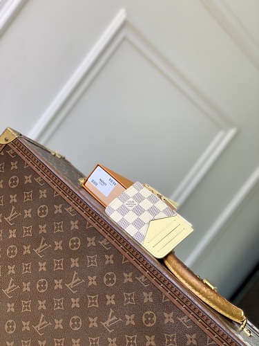 Louis Vuitton card holder