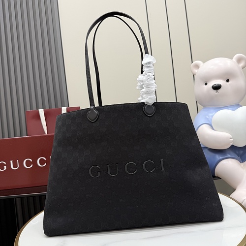 Gucci tote bag
