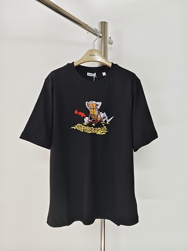Tee from Scarlettluxury