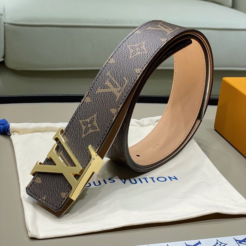 Louis Vuitton LV Initiales Monogram 40