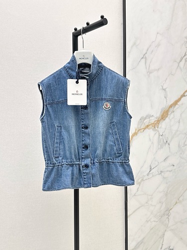 Vest from Scarlettluxury