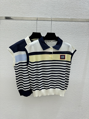 Sweater from Scarlettluxury