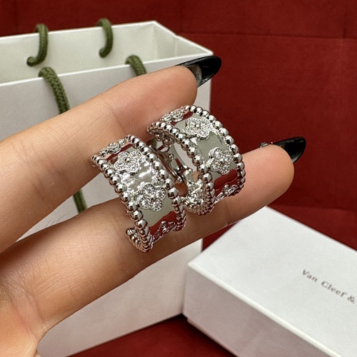 Van Cleef & Arpels earrings