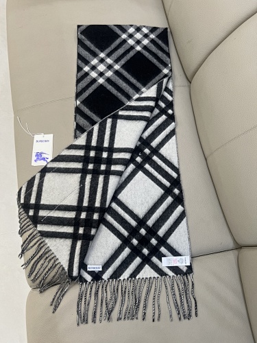 Scarf from Scarlettluxury