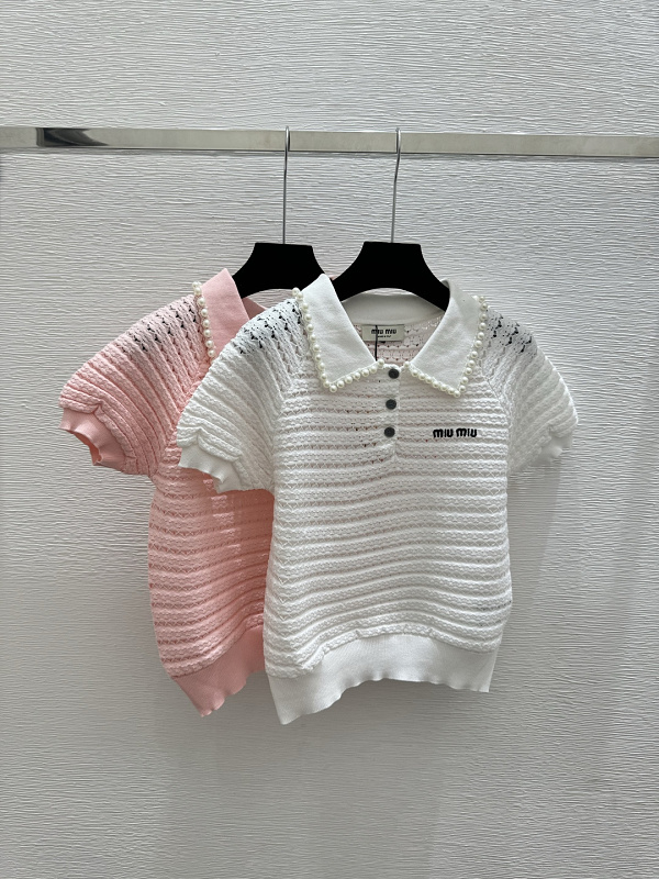 Sweater from Scarlettluxury