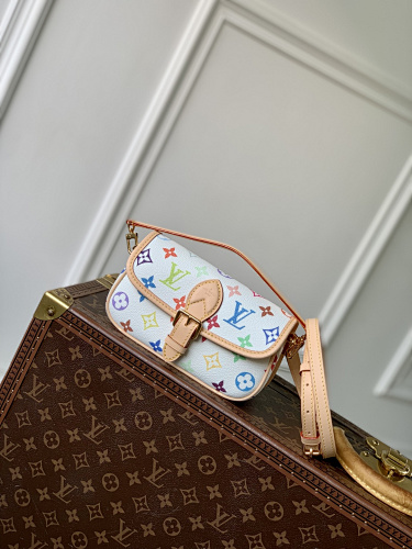 Louis Vuitton crossbody bag