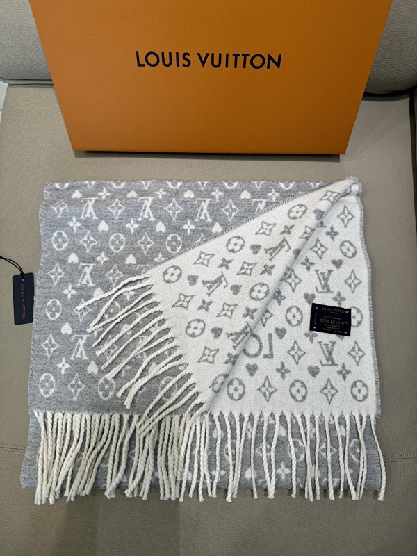 Scarf from Scarlettluxury