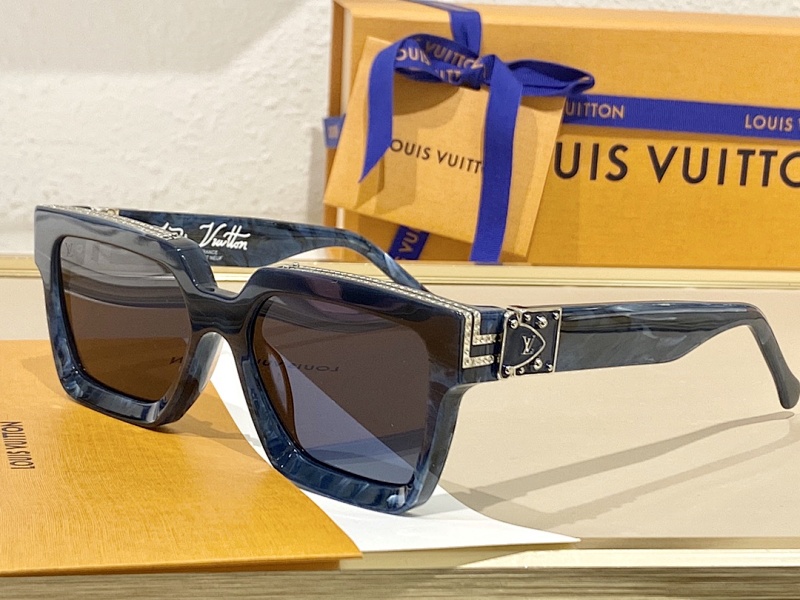 LV1.1 Millionaires96006
