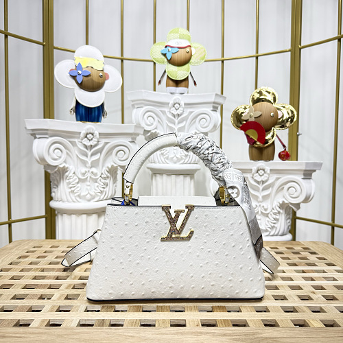 Crossbody bag from Scarlettluxury