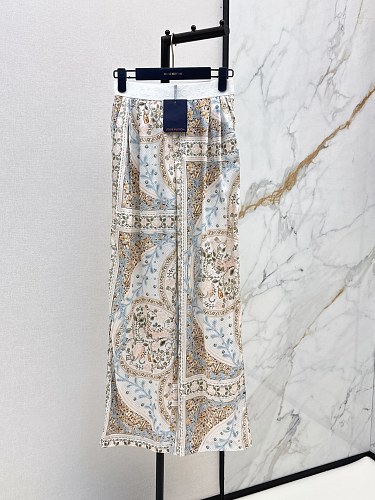Pants from Scarlettluxury