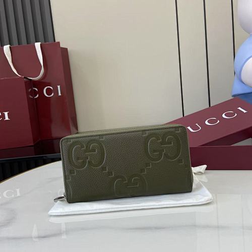 Wallet from Scarlettluxury