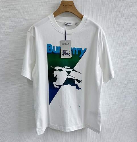 Tee from Scarlettluxury
