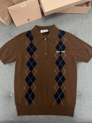 Sweater from Scarlettluxury
