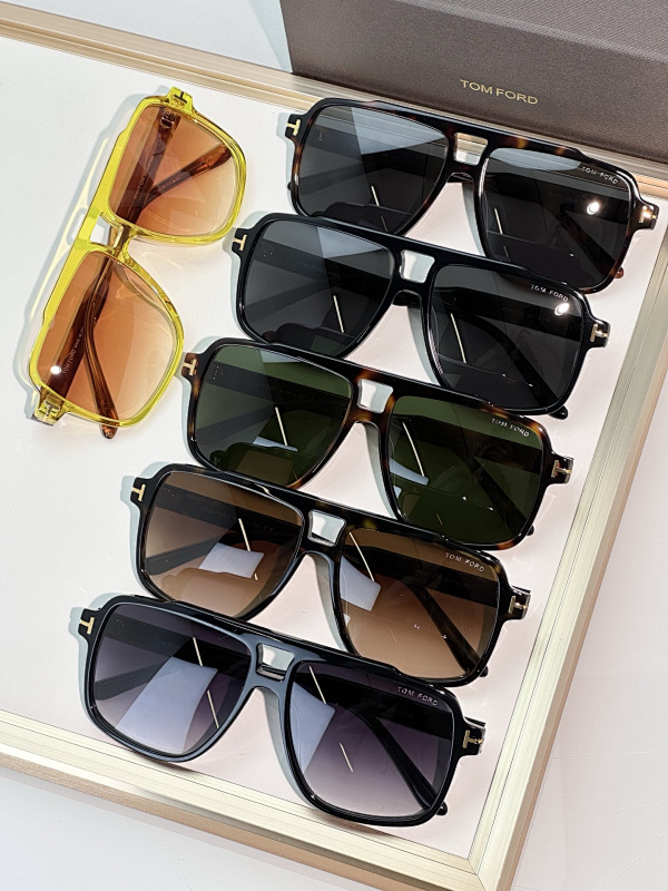 Glasses from Scarlettluxury