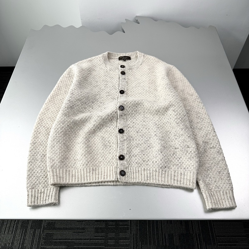 Sweater from Scarlettluxury