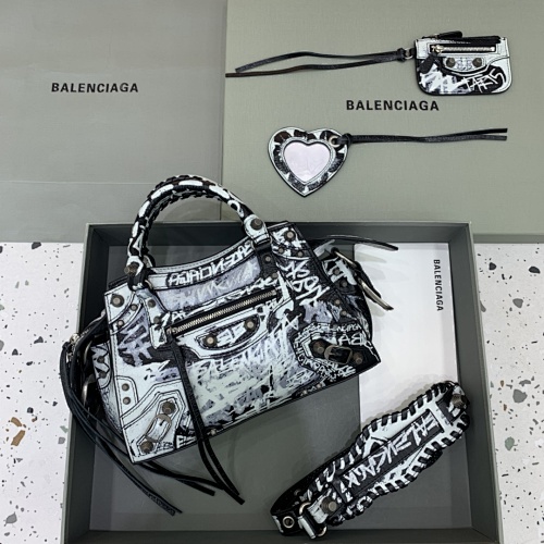 Balenciaga Balenciagα Neo Cagole