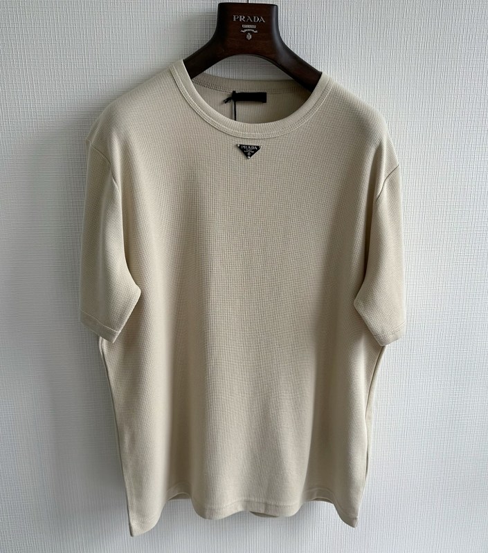Sweater from Scarlettluxury
