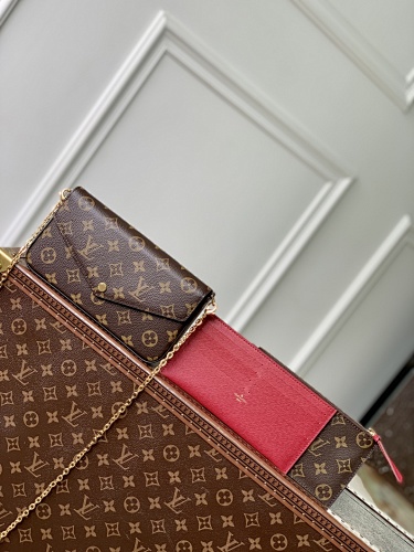 Louis Vuitton crossbody bag