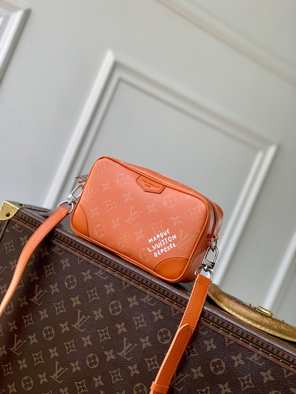 Louis Vuitton crossbody bag