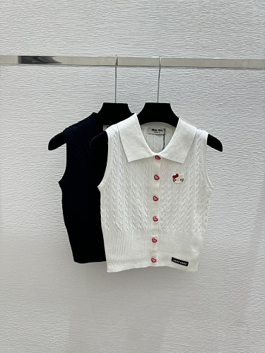 Sweater from Scarlettluxury