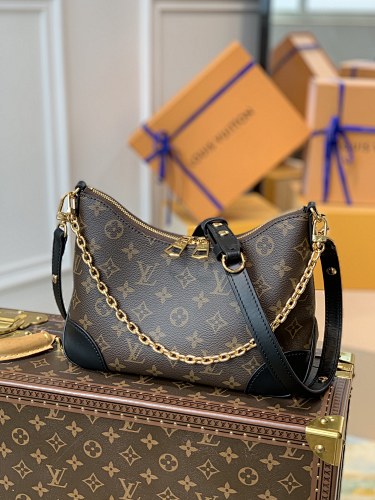 Louis Vuitton crossbody bag