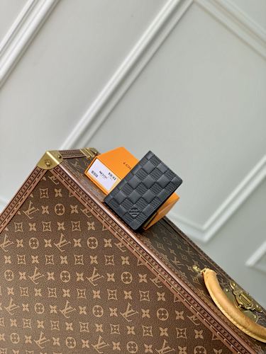 Louis Vuitton card holder