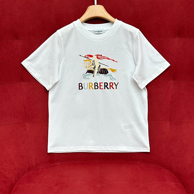 Burberry tee