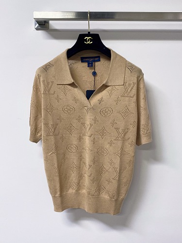 Tee from Scarlettluxury