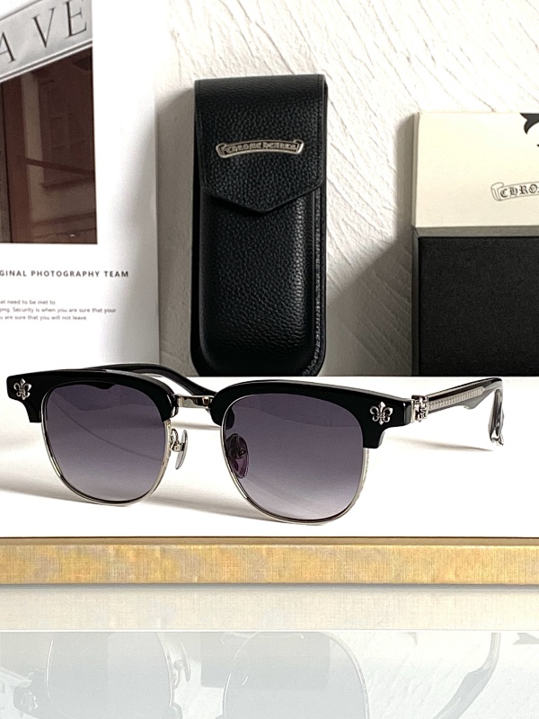 Glasses from Scarlettluxury