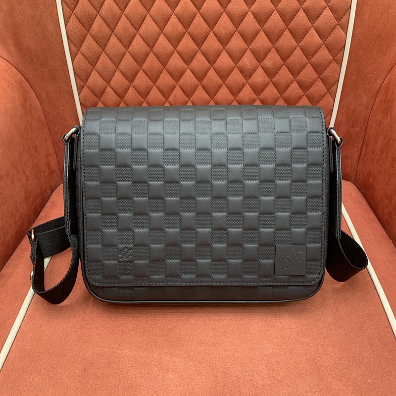Messenger bag from Scarlettluxury