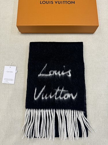 Louis Vuitton scarf