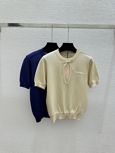 Sweater from Scarlettluxury