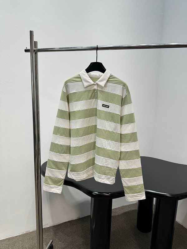 Sweater from Scarlettluxury