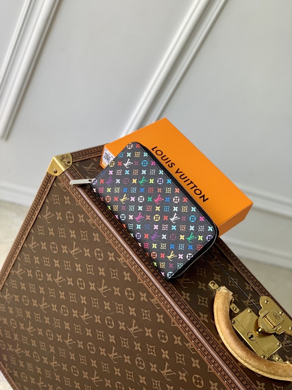 Wallet from Scarlettluxury