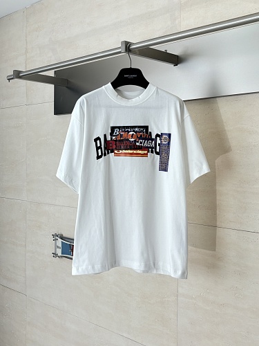 Tee from Scarlettluxury