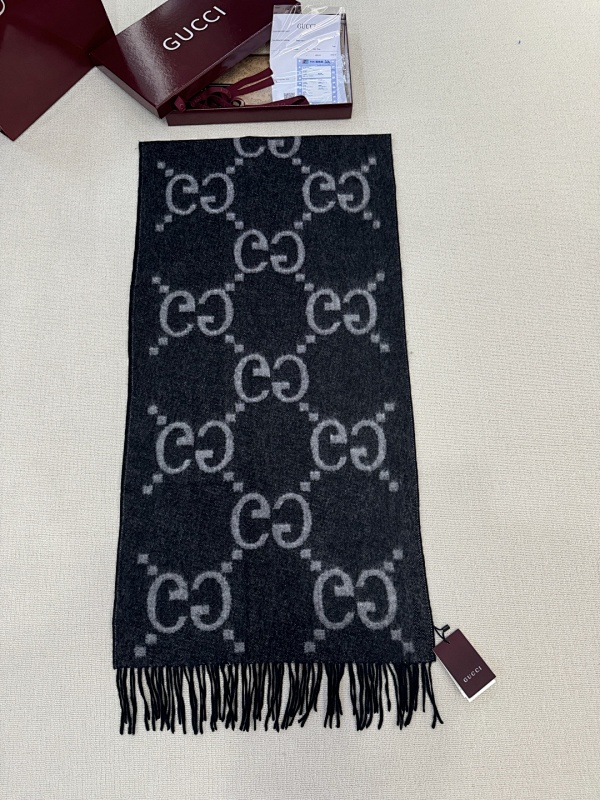 Scarf from Scarlettluxury