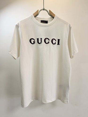 Tee from Scarlettluxury