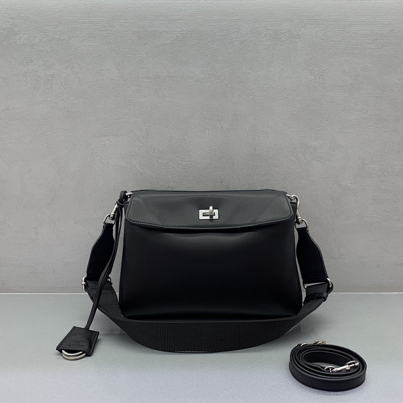 Messenger bag from Scarlettluxury
