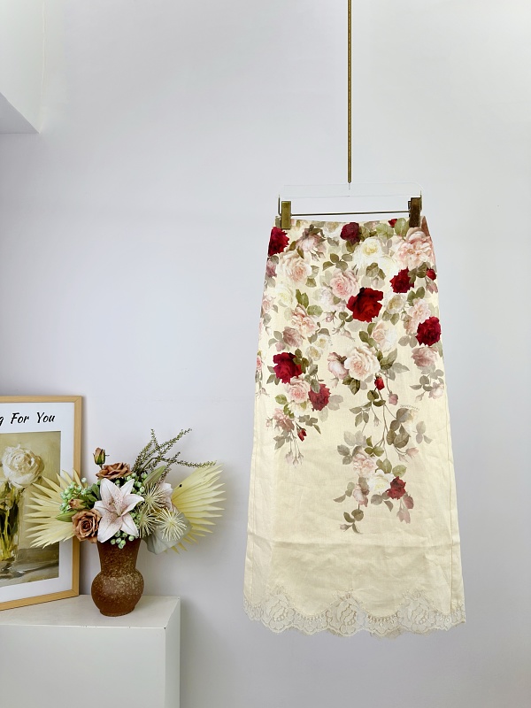 Skirt from Scarlettluxury
