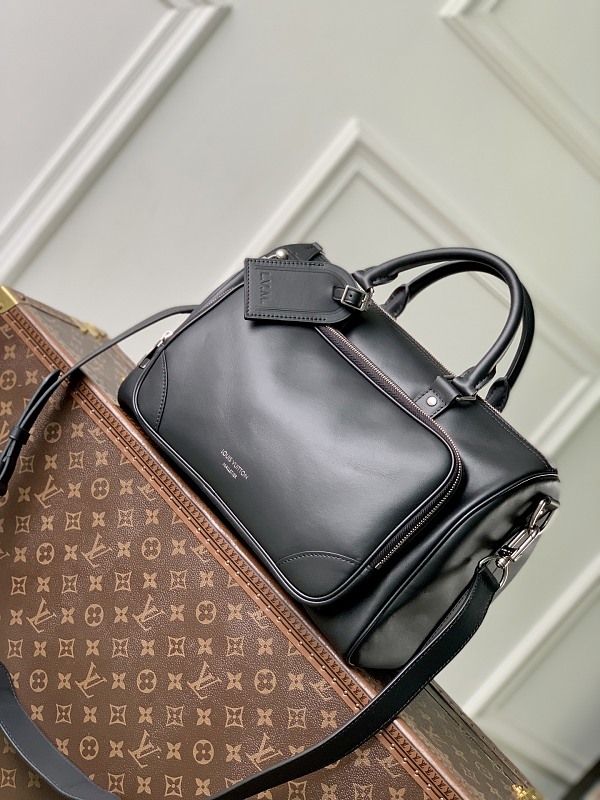 Travel bag from Scarlettluxury