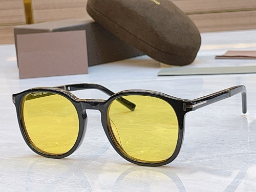 Glasses from Scarlettluxury