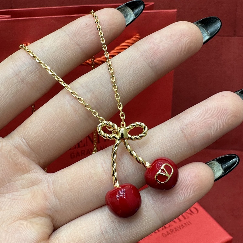 Necklace from Scarlettluxury