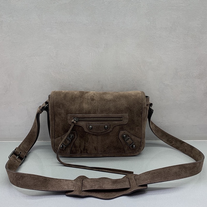 Messenger bag from Scarlettluxury