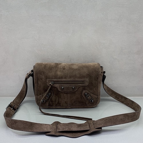 Messenger bag from Scarlettluxury